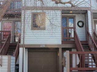 235 Mill Point Dr, Hampton, VA 23669