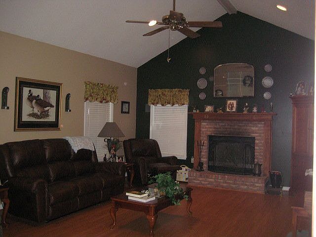 2nd image of 25 Hiram Rd