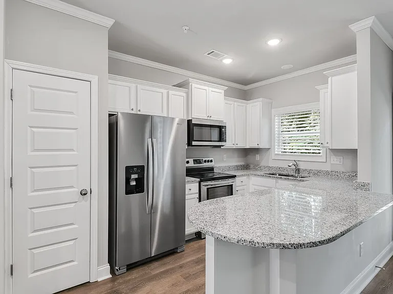 15 Sprayberry Rd — Photo 5