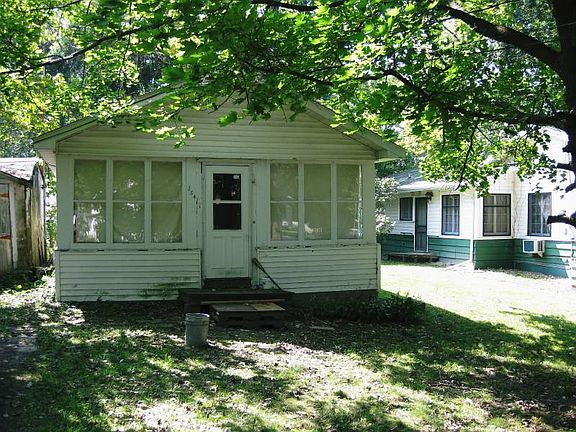 5th image of 26411 W Grapevine Ave