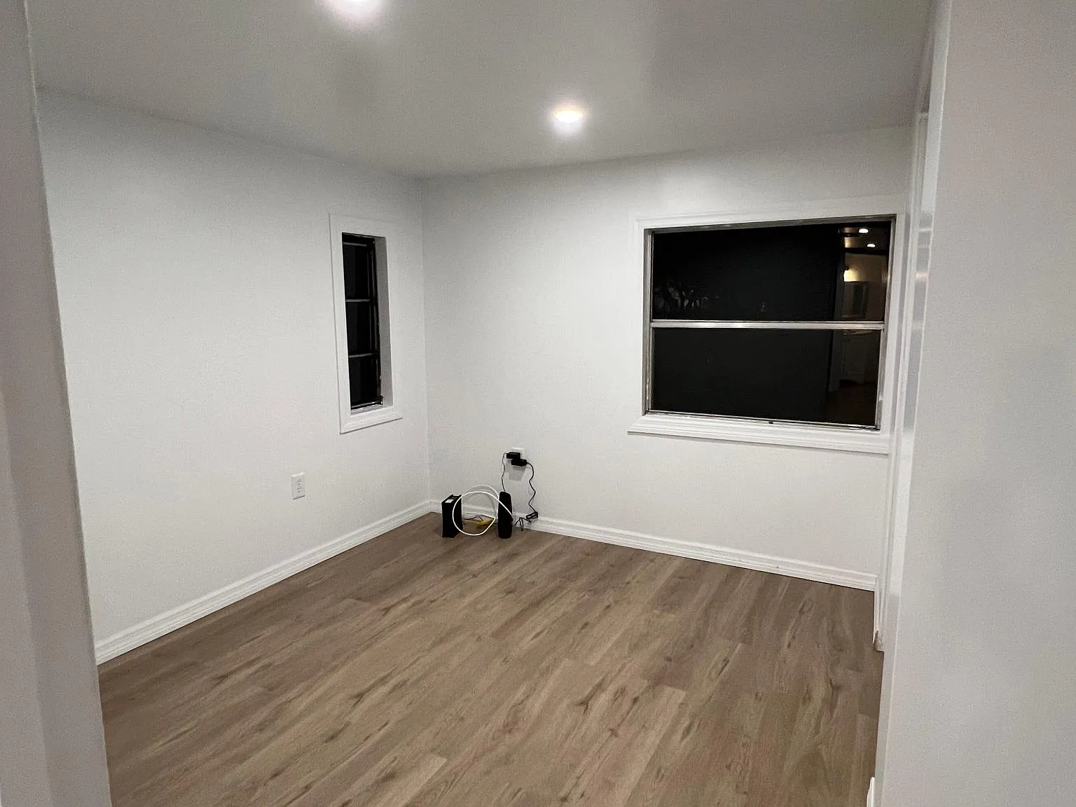 9888 4th Ave — Photo 3