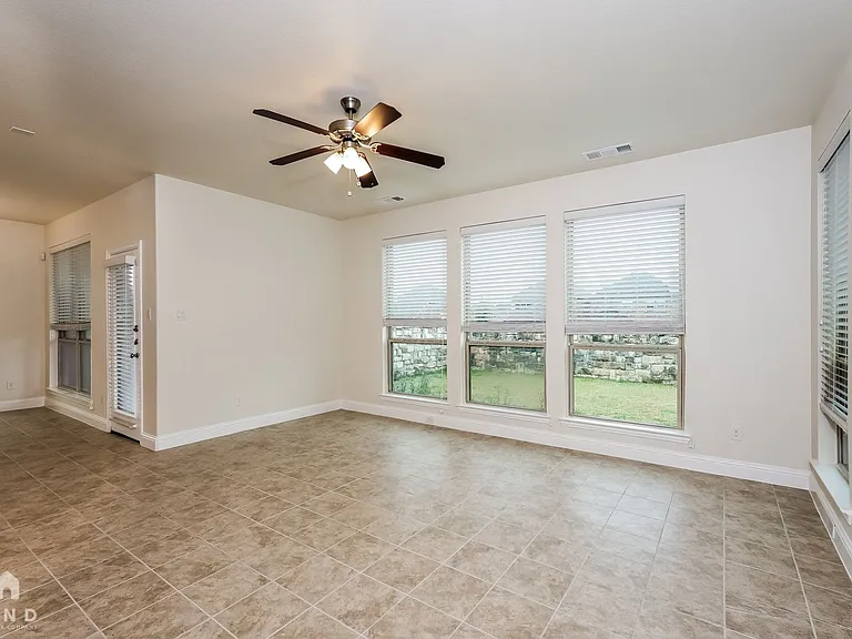 3416 Damsel Sauvage Ln — Photo 12