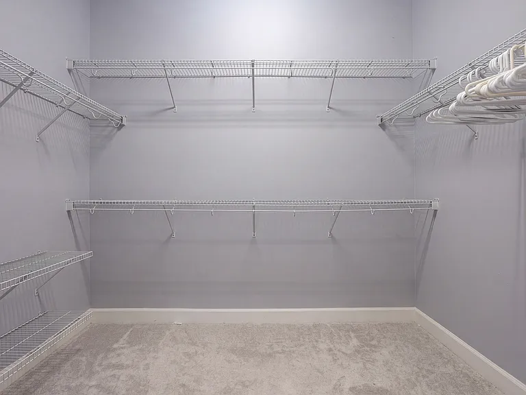 5850 Whippoorwill Cir — Photo 36
