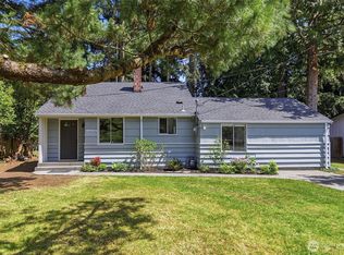 18024 Corliss Avenue N, Shoreline, WA 98133