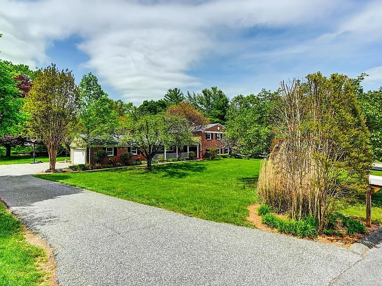 206 Dunbeath Ct — Photo 24