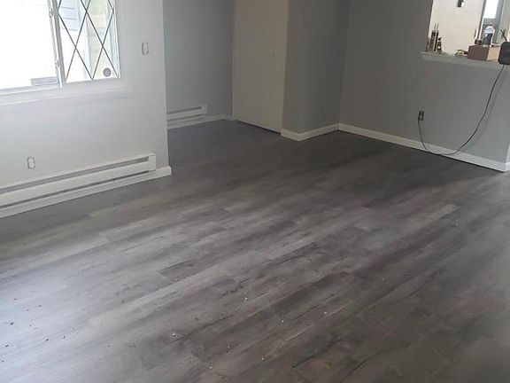 5th image of 2731 W 39th St