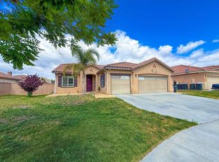 963 Silver Dust Trl, Hemet, CA 92545