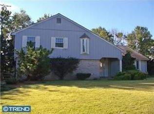 48 Mill Creek Rd, Holland, PA 18966