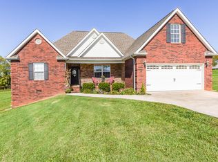 1510 Caleb Trl, Greenback, TN 37742