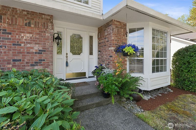 2nd image of 13011 SE 221st PL