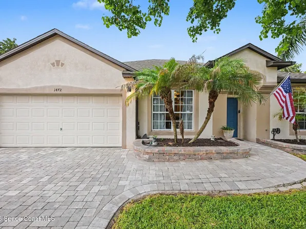 1472 Kodak Dr, Titusville, FL 32796