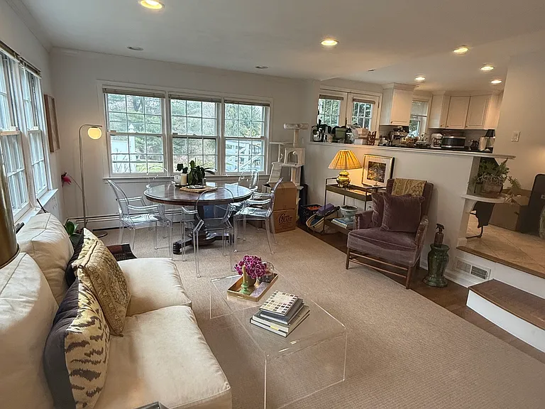 28 Treadwell Ave — Photo 5