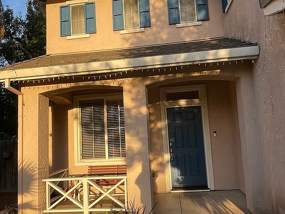 4th image of 2525 Bridle Creek Ct
