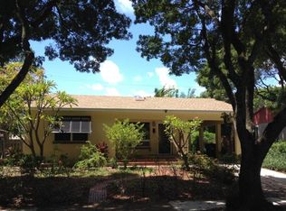 422 48th St, West Palm Beach, FL 33407
