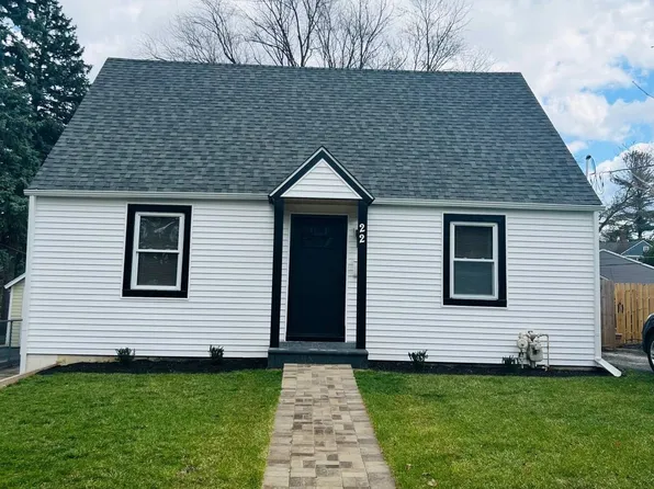 22 N 12th St, St Charles, IL 60174