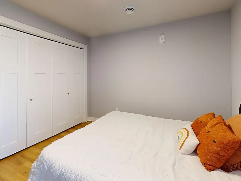 2301 Lincoln Ave — Photo 24