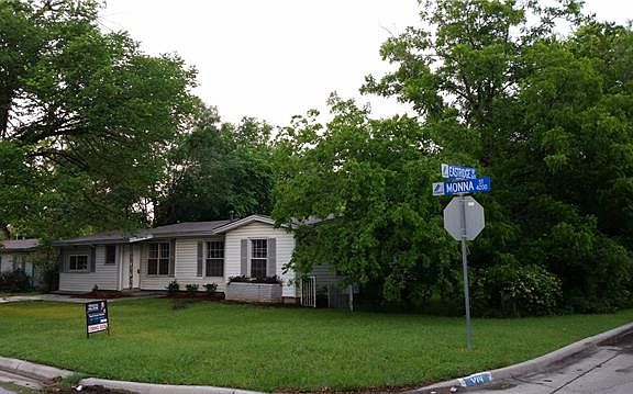 2nd image of 4209 Monna St
