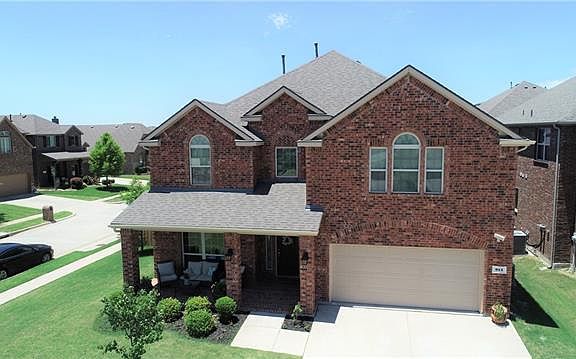 3rd image of 912 Hollowbrook Cir