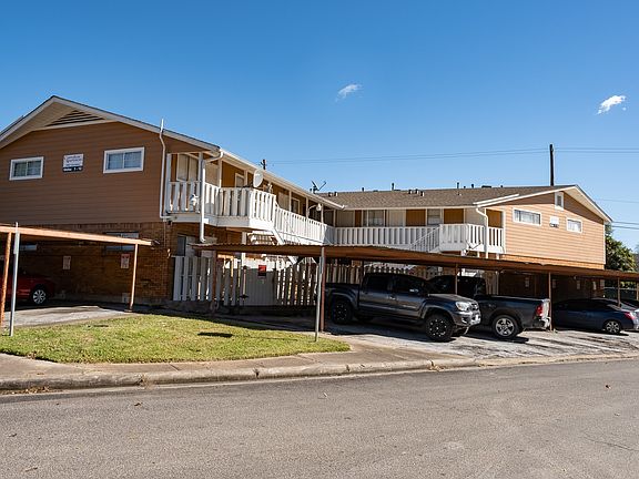 2nd image of 2801 Carrolton St #B51ce7df2