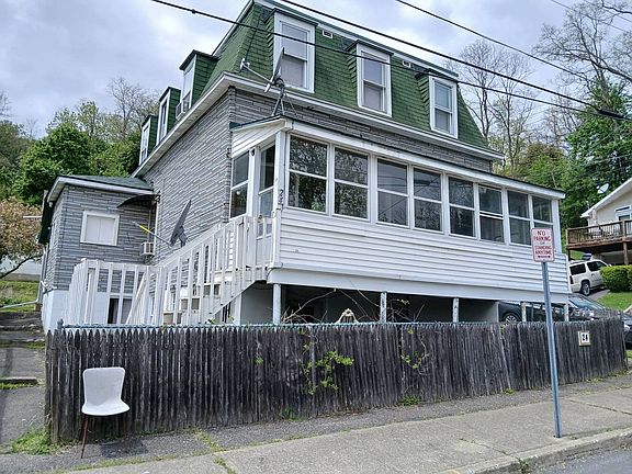 2nd image of 24 Cordts St