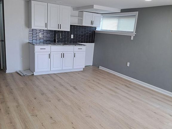 5th image of 2508 S 58th St #1