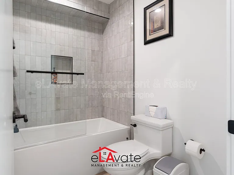 1035 N Serrano Ave #3 — Photo 14