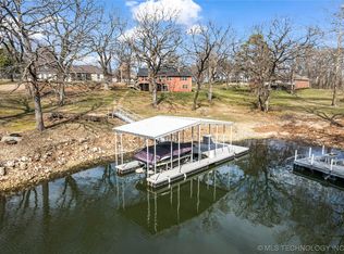 1506 Wyant Rd, Grove, OK 74344