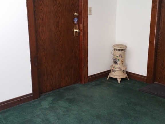 5th image of 1054 W Hollywood Ave