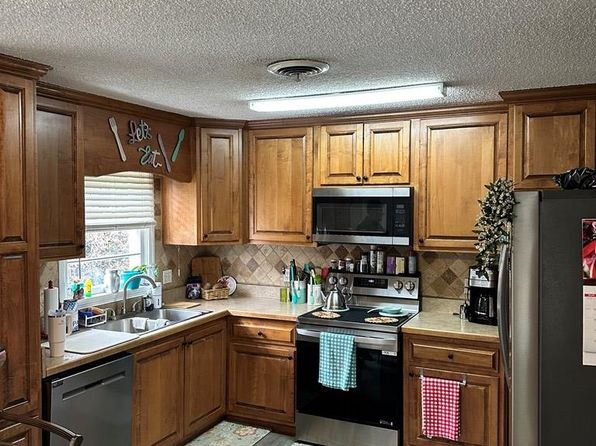 310 Cleveland St, Sparks, GA 31647