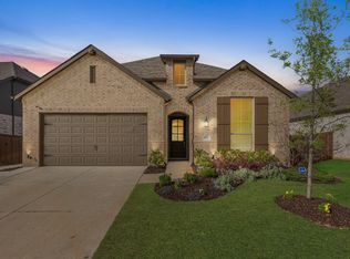 4113 Fox Trotter Dr, Aubrey, TX 76227