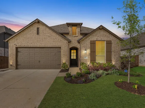 4113 Fox Trotter Dr, Aubrey, TX 76227