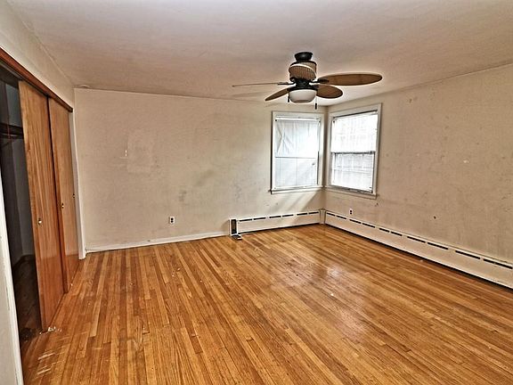 5th image of 373 Winthrop St #1