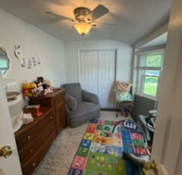 237 Asbury Rd — Photo 10