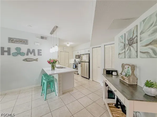 27079 Matheson Ave APT 108, Bonita Springs, FL 34135