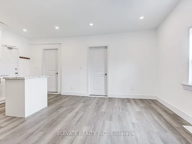 228 Oakwood Ave #2 — Photo 5