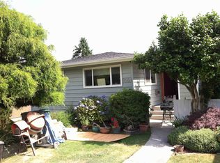5054 Nicklas Pl NE, Seattle, WA 98105