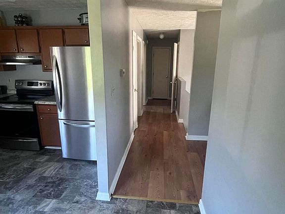 5th image of 241 Donalynn Dr