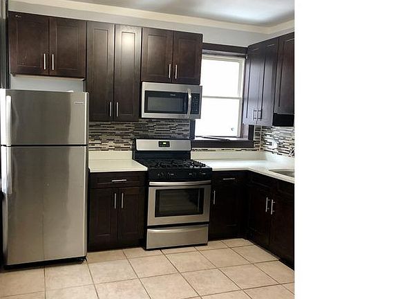 2nd image of 8151 S Peoria St #1