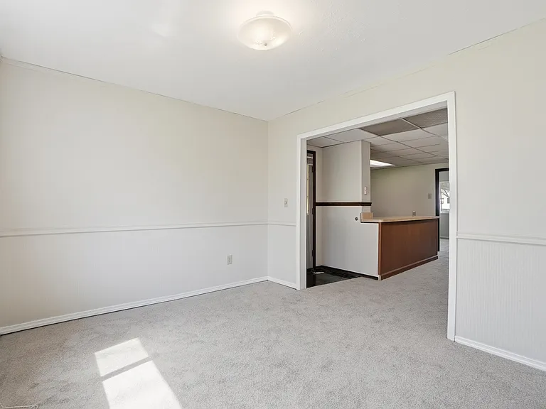 157 Harter Ave — Photo 10