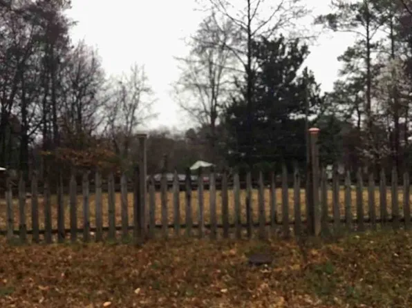 2279 Oakland Dr, Lawrenceville, GA 30044