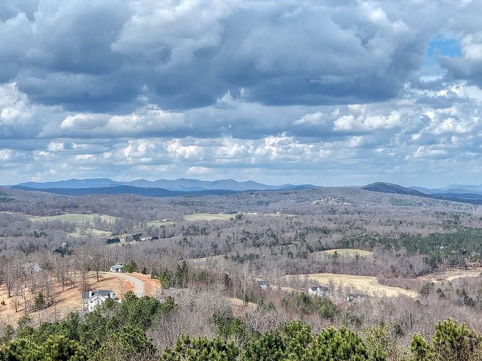 1st image of 72 Summit Trce