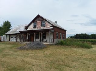 955 Davison Rd, Mooers Forks, NY 12959