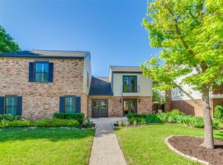 32 Bunker Hl, Richardson, TX 75080