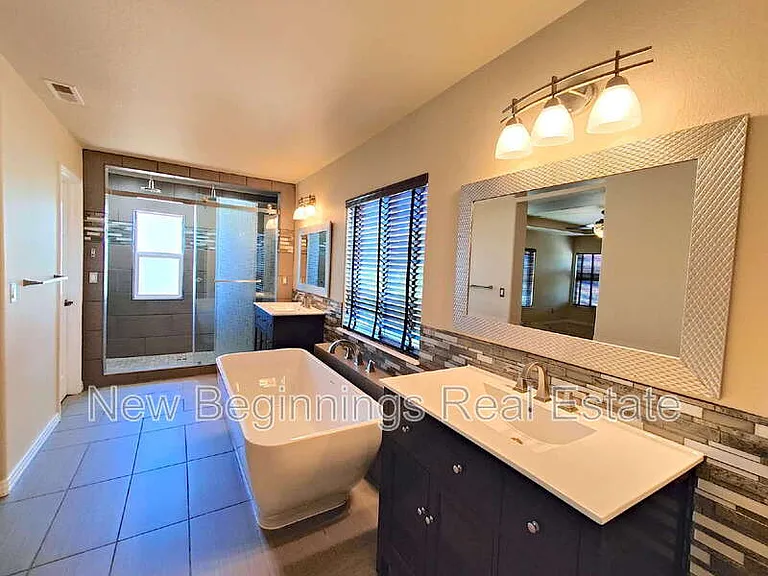 8742 Stony Creek Dr — Photo 23