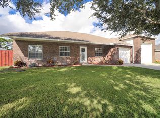 125 Palm Cir, Palm Shores, FL 32940