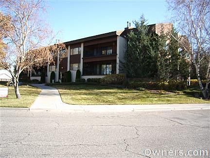 1st image of 459 Parkway Cir