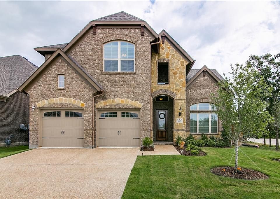 1st image of 215 Hogue Ln