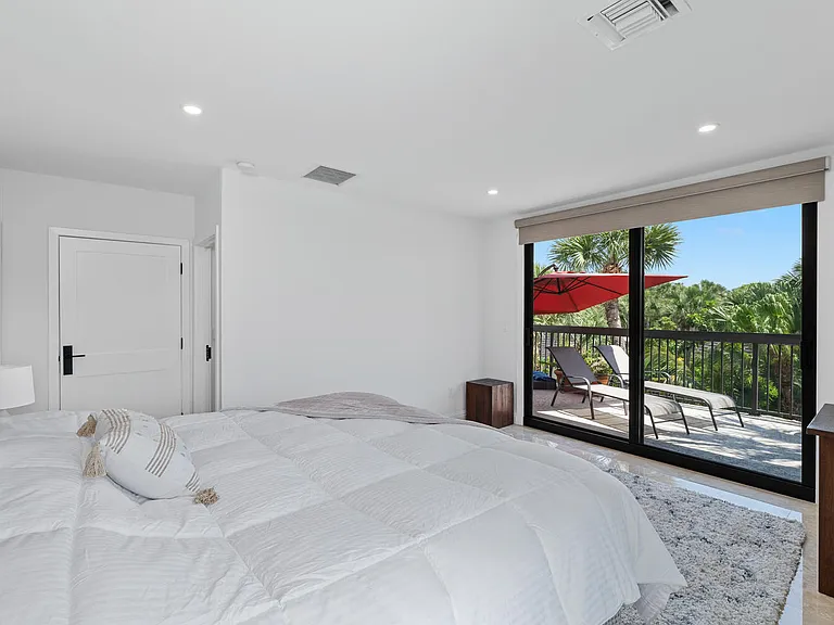 2785 Polo Island Dr #J301 — Photo 37