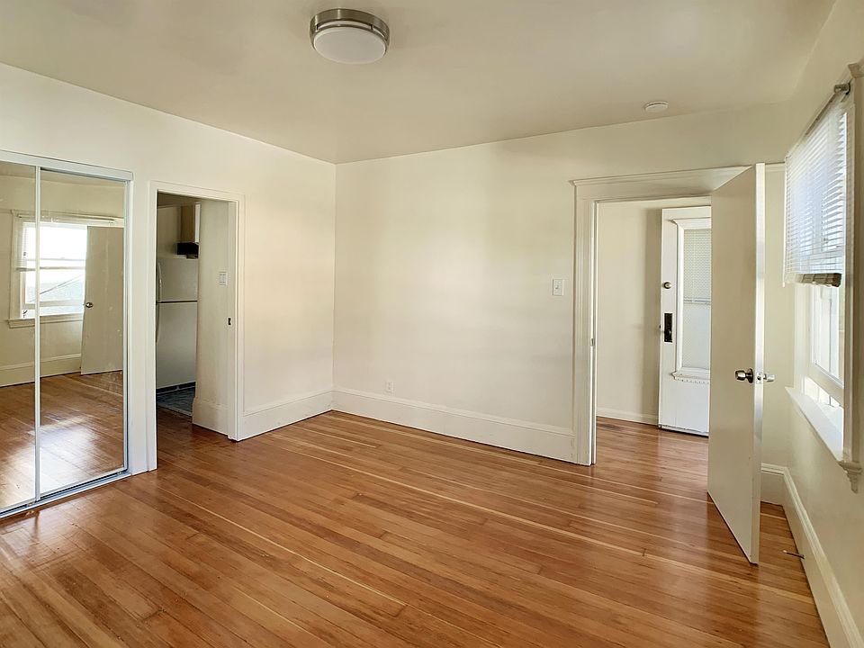 1st image of 2421-2427 Durant Ave #10969865