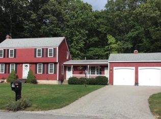 135 Heather Rd, Dracut, MA 01826